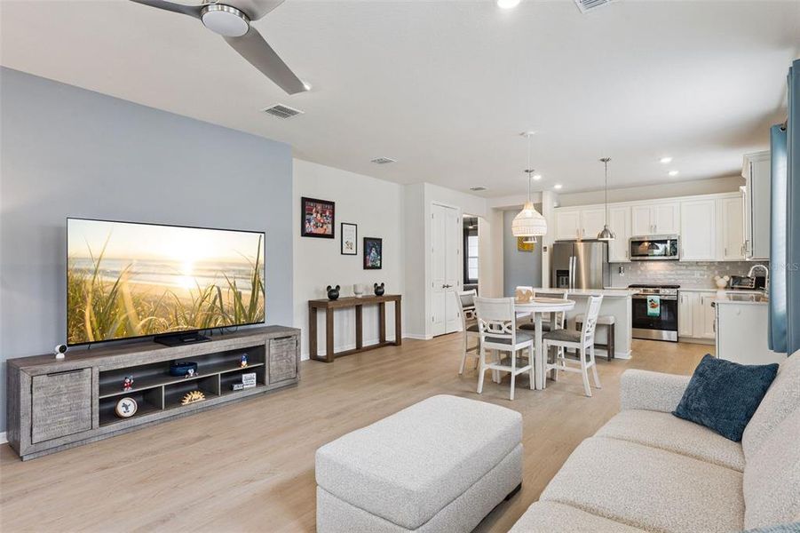 Furnished interior view inside a new home in Del Webb Oasis, Winter Garden (Image 24).