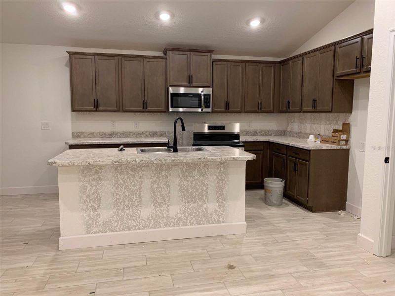 Furnished interior view inside a new home in Citrus Springs Subdivision, Dunnellon (Image 3).