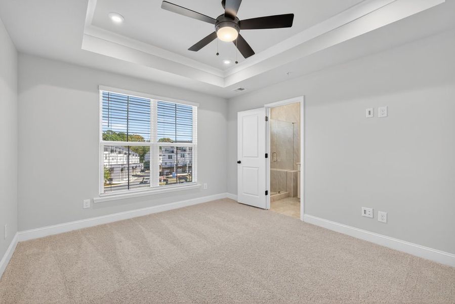 Spacious, unfurnished interior of a new home in 1871 Hollywood, Atlanta (Image 21). Spacious, unfurnished interior of a new home in 1871 Hollywood, Atlanta (Image 21).