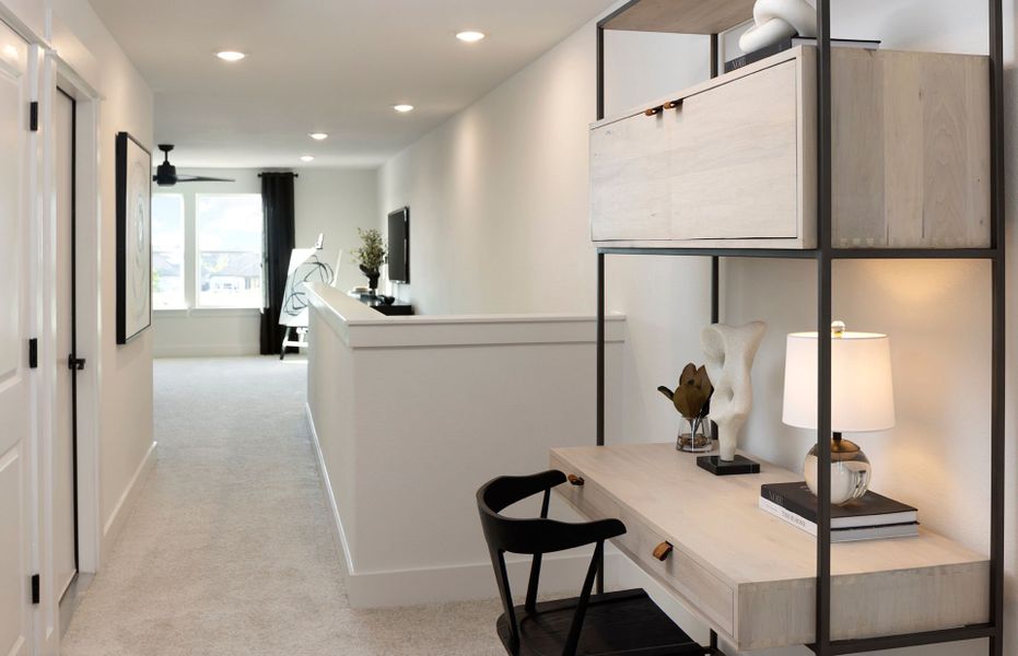 Furnished interior view inside a new home in 6 Creeks, Kyle (Image 17).