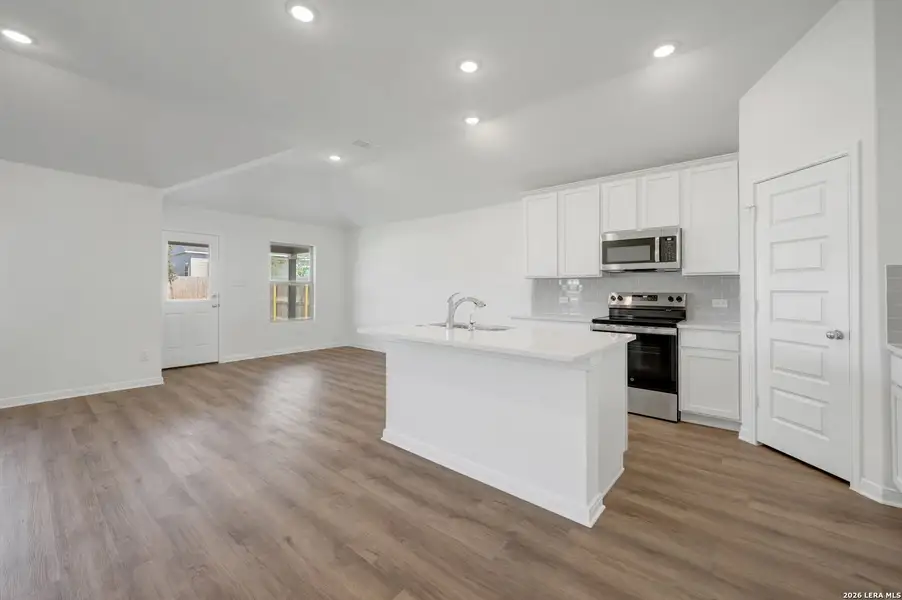 Furnished interior view inside a new home in Paloma Park, Converse (Image 8).