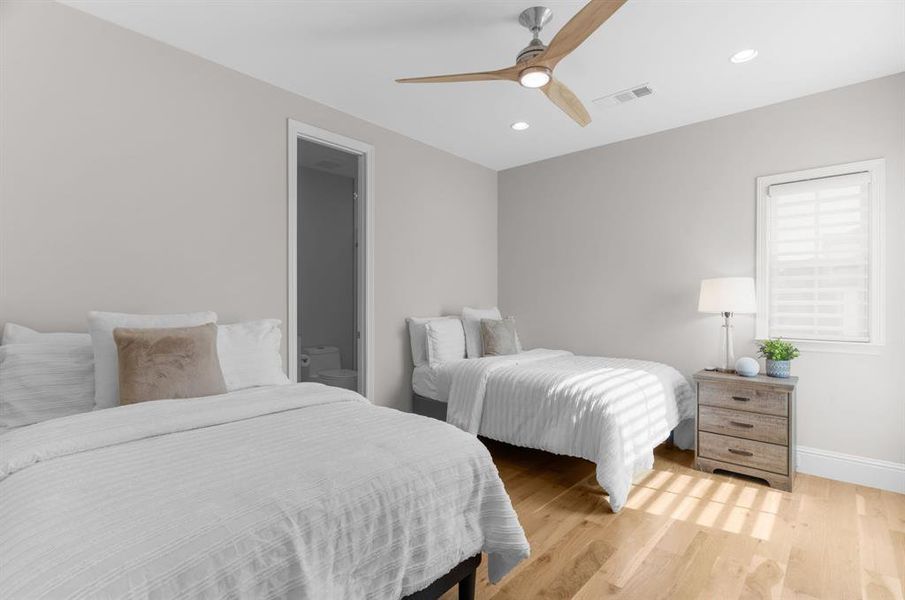 Each bedroom has an ensuite bath and walk-in closet. Each bedroom has an ensuite bath and walk-in closet.