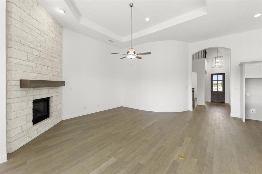 Spacious, unfurnished interior of a new home in Nelson Lake Estates, Rockwall (Image 37).