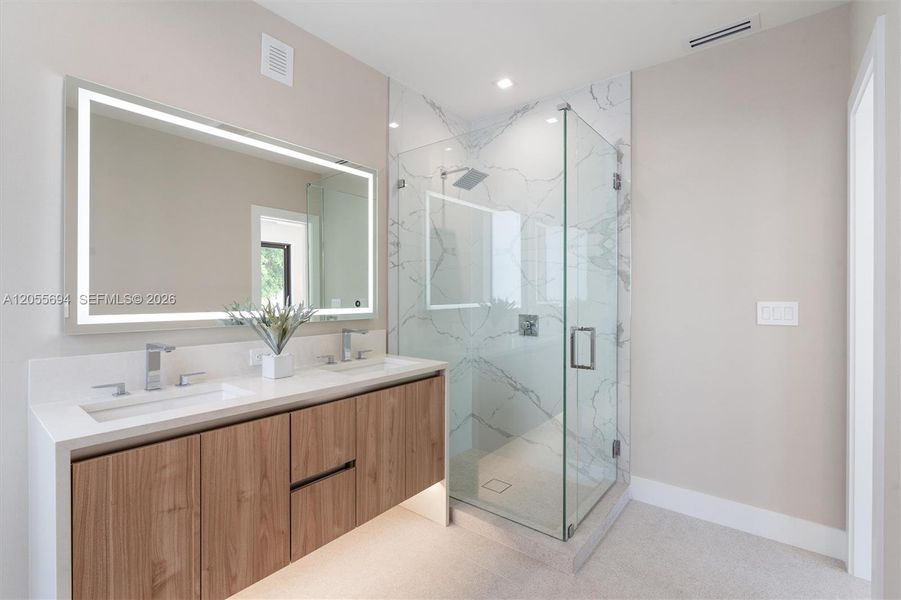 Furnished interior view inside a new home in , Fort Lauderdale (Image 62).
