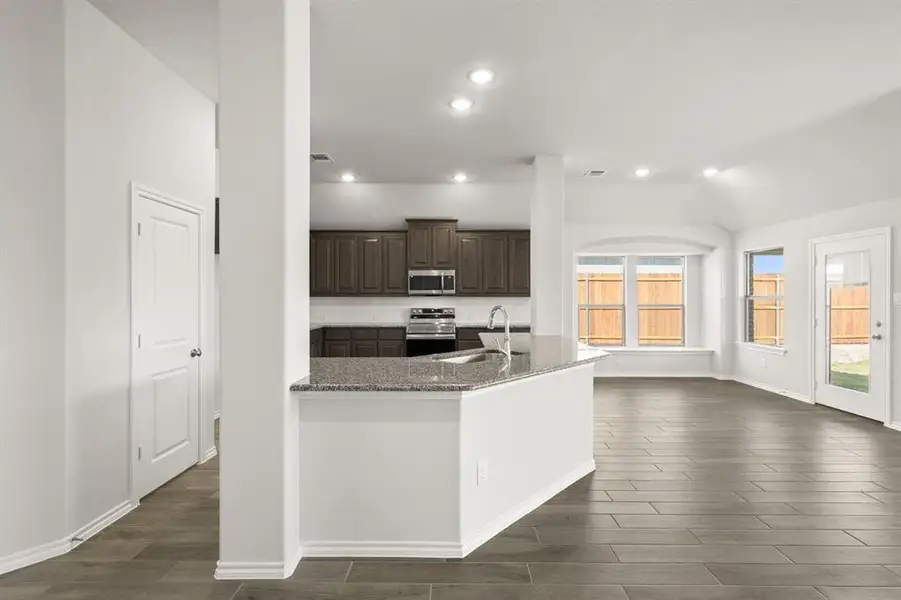 10305 Tapioca- Kitchen-1 10305 Tapioca- Kitchen-1