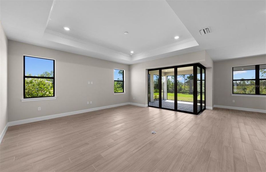 Spacious, unfurnished interior of a new home in , North Port (Image 23).