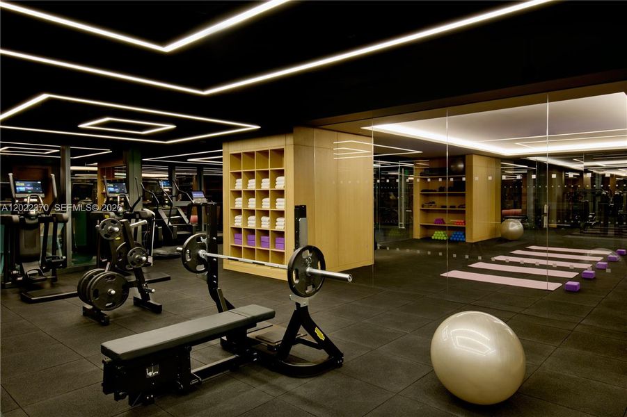 Community amenities in Five Park, Miami Beach (Image 48).