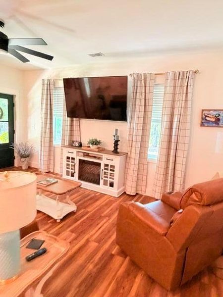 Furnished interior view inside a new home in , Manning (Image 67).