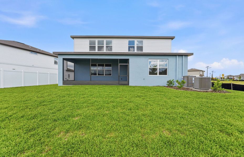 Exterior details and patio area of a home in Marion Ranch, Ocala (Image 3).