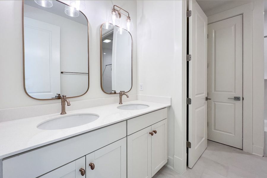 Representative furnished interior of a home built from the Seaside by Riverside Homes in Hidden Creek at SilverLeaf, St. Augustine (Image 61). Representative furnished interior of a home built from the Seaside by Riverside Homes in Hidden Creek at SilverLeaf, St. Augustine (Image 61).