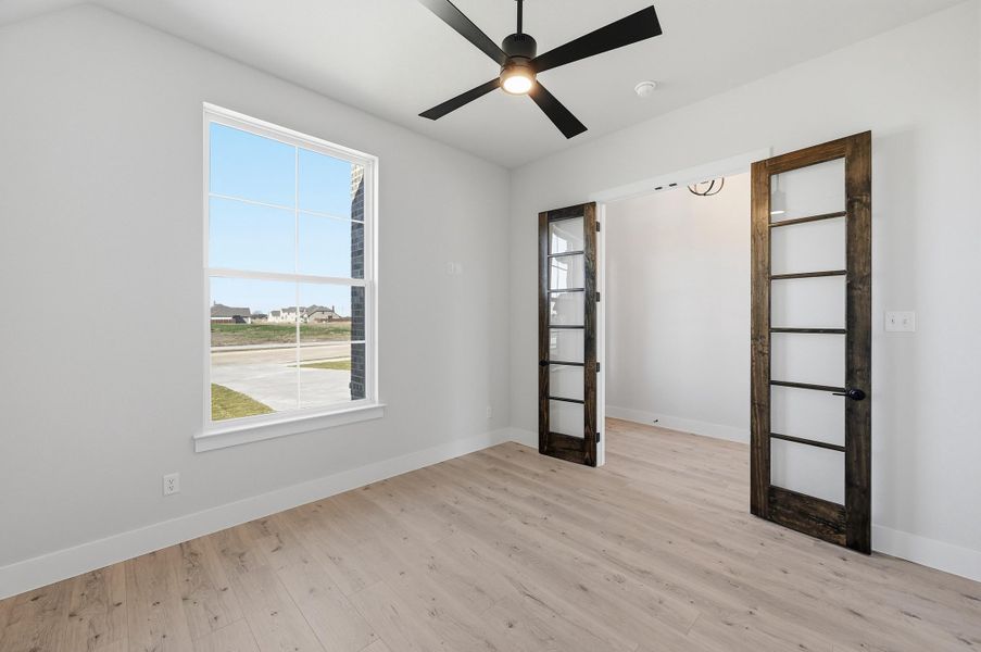Spacious, unfurnished interior of a new home in Coyote Crossing, Godley (Image 18). Spacious, unfurnished interior of a new home in Coyote Crossing, Godley (Image 18).