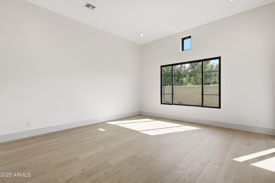 ListerPros-26 ListerPros-26