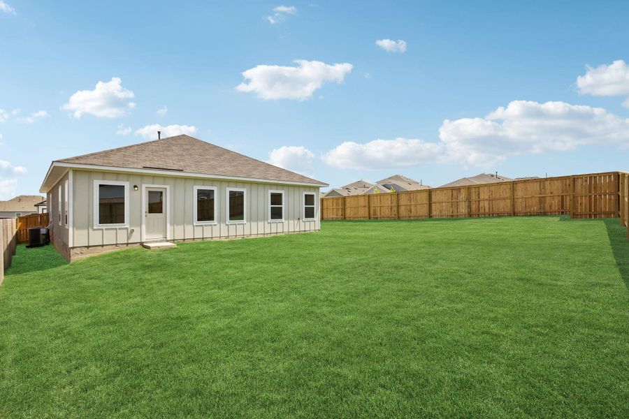 Exterior details and patio area of a home in Cloverleaf, Austin (Image 3).