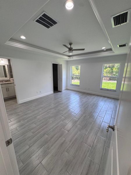 Image 16 of a home in .