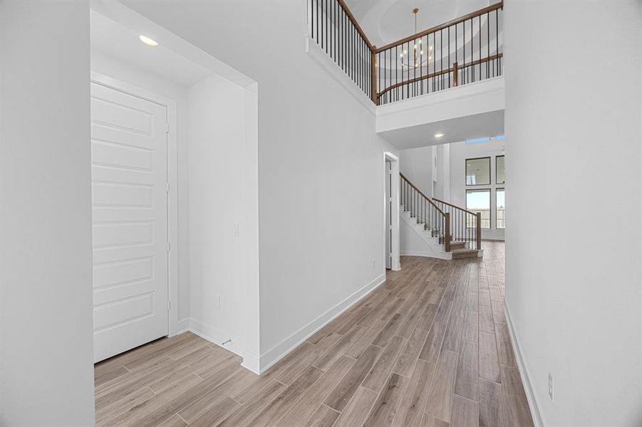 Representative image. Features, specifications, selections and colors may vary. Representative image. Features, specifications, selections and colors may vary.