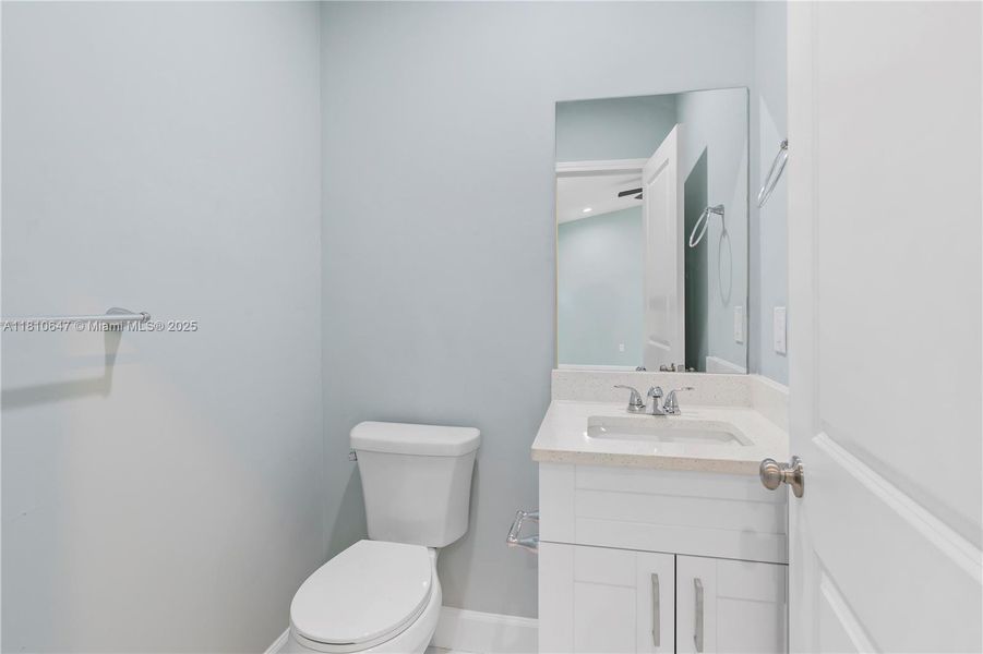 Furnished interior view inside a new home in , Lehigh Acres (Image 7).