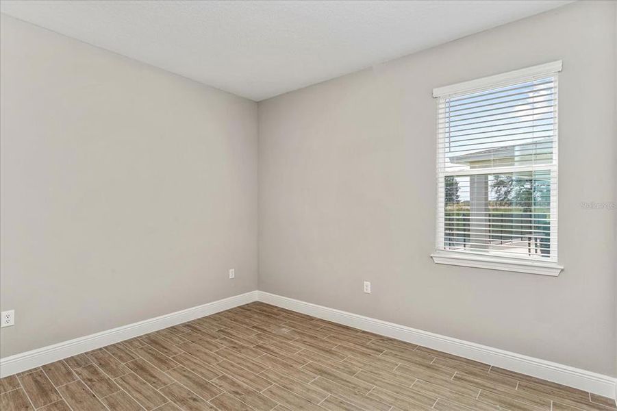 Spacious, unfurnished interior of a new home in , Winter Garden (Image 16).