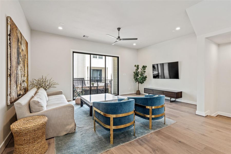 Furnished interior view inside a new home in Willowbend Point, Houston (Image 7).