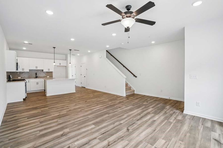 Spacious, unfurnished interior of a new home in Laurelwood, Douglasville (Image 15). Spacious, unfurnished interior of a new home in Laurelwood, Douglasville (Image 15).