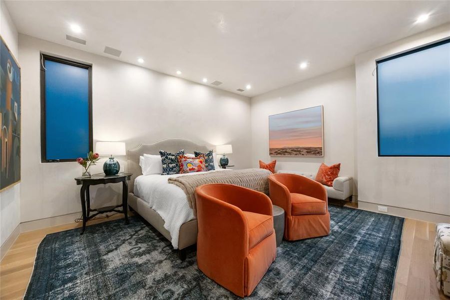 Furnished interior view inside a new home in , Fort Worth (Image 13).