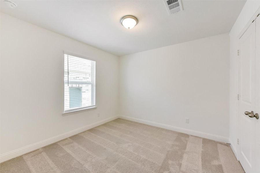 Spacious, unfurnished interior of a new home in Evergreen 40', Conroe (Image 26). Spacious, unfurnished interior of a new home in Evergreen 40', Conroe (Image 26).