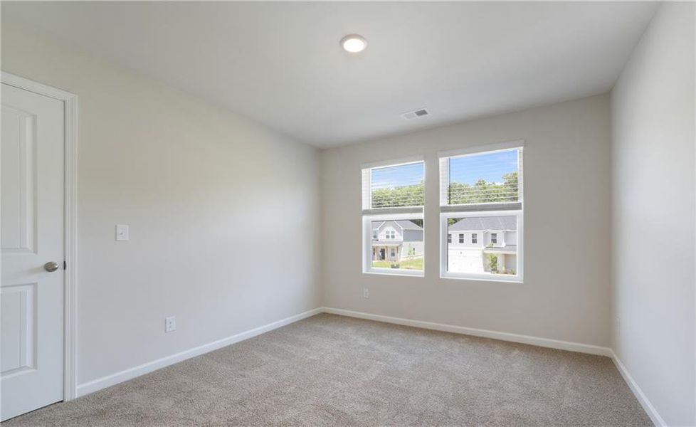 Spacious, unfurnished interior of a new home in Conner Springs, Social Circle (Image 14).