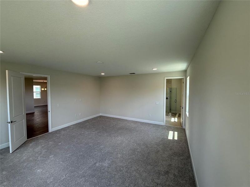 Spacious, unfurnished interior of a new home in Emerson Pointe, Apopka (Image 33). Spacious, unfurnished interior of a new home in Emerson Pointe, Apopka (Image 33).