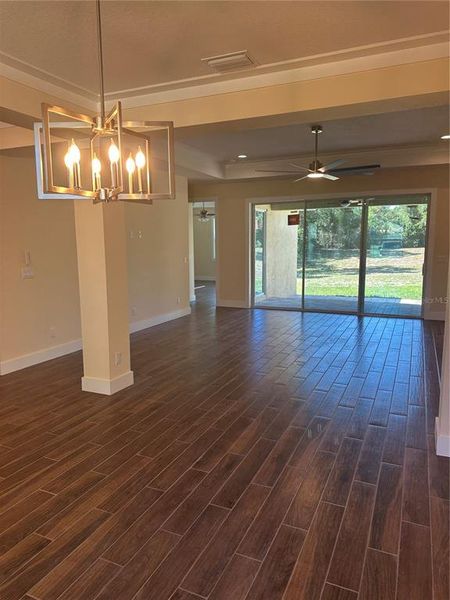 Spacious, unfurnished interior of a new home in , Valrico (Image 16).