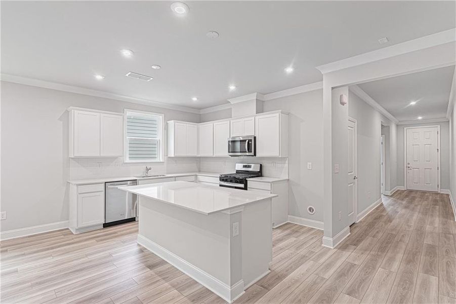 Furnished interior view inside a new home in Sun City Peachtree, Griffin (Image 5).