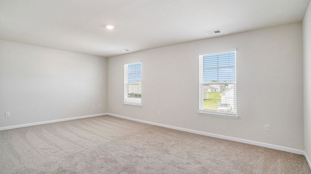 Spacious, unfurnished interior of a new home in Heritage Crossing, Conway (Image 17).