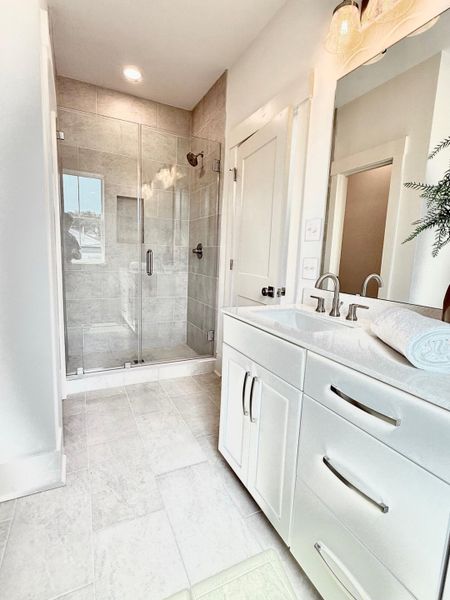 Furnished interior view inside a new home in Grants Court, Charleston (Image 22).