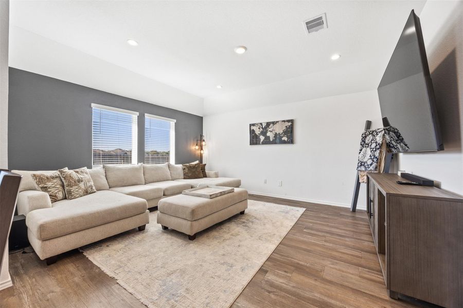 Furnished interior view inside a new home in Summerwood Trails, Willis (Image 14). Furnished interior view inside a new home in Summerwood Trails, Willis (Image 14).