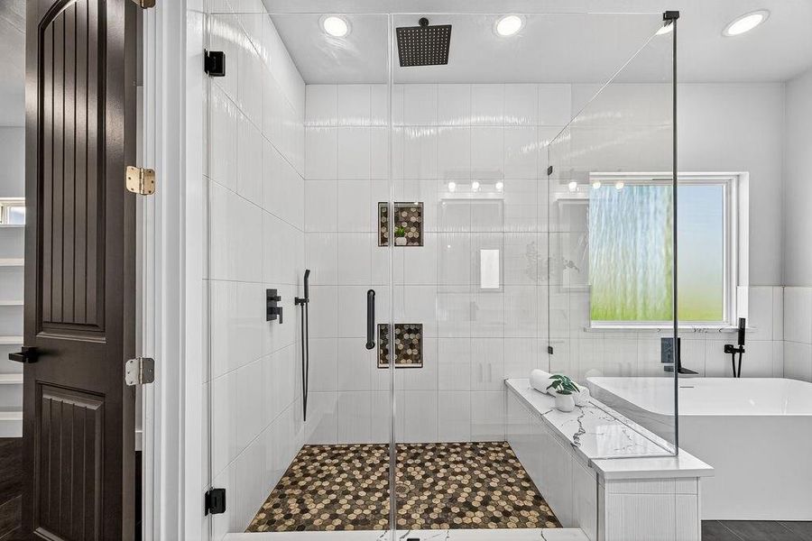 Furnished interior view inside a new home in , Angleton (Image 28).