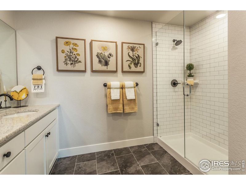 EXAMPLE PHOTO: MASTER BATH