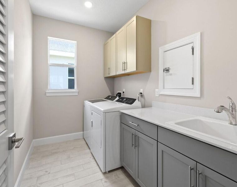 Furnished interior view inside a new home in Costa Pointe, Vero Beach (Image 4). Furnished interior view inside a new home in Costa Pointe, Vero Beach (Image 4).