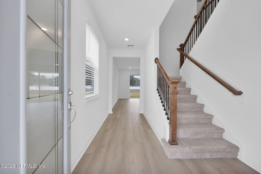 Furnished interior view inside a new home in Murray Farms, Middleburg (Image 13).