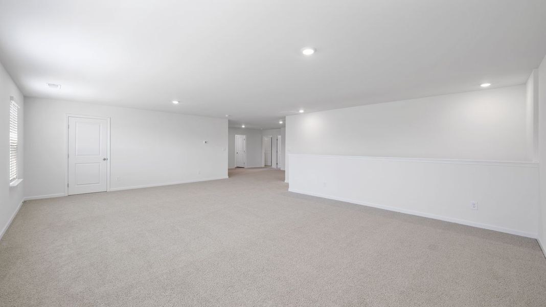 Spacious, unfurnished interior of a new home in Catlett Cove, Knoxville (Image 36).
