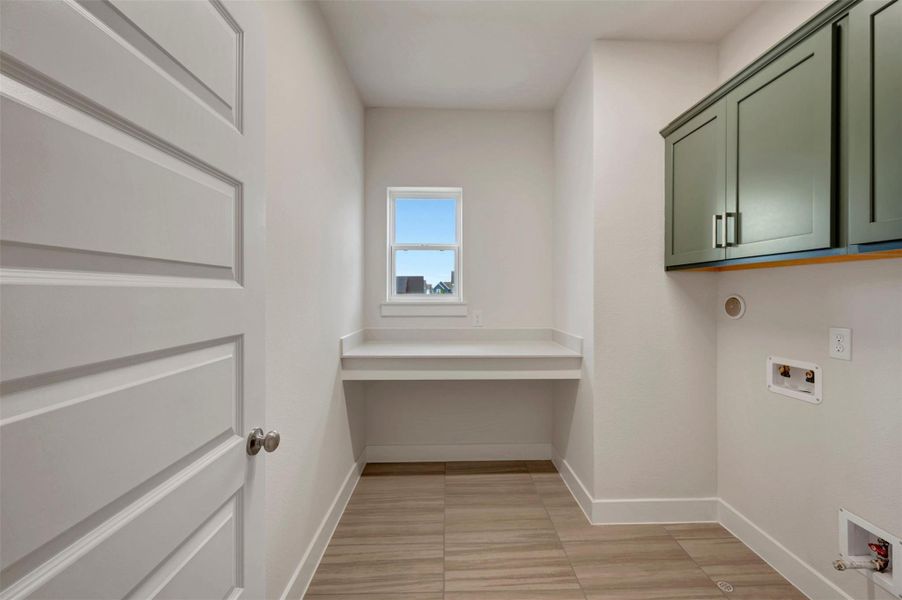 Furnished interior view inside a new home in Elyson - Grove Row Collection, Katy (Image 7). Furnished interior view inside a new home in Elyson - Grove Row Collection, Katy (Image 7).