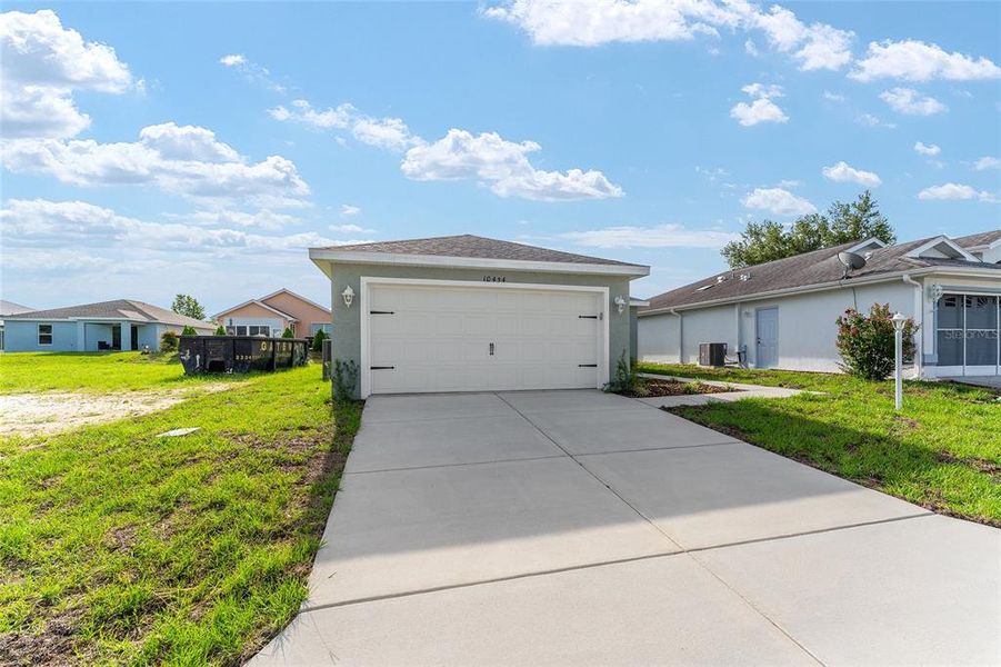 Front exterior of a new home in , Floral City, FL, highlighting curb appeal (Image 26).