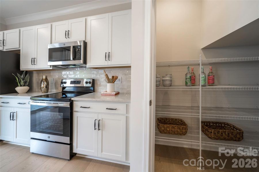 Walk-in pantry