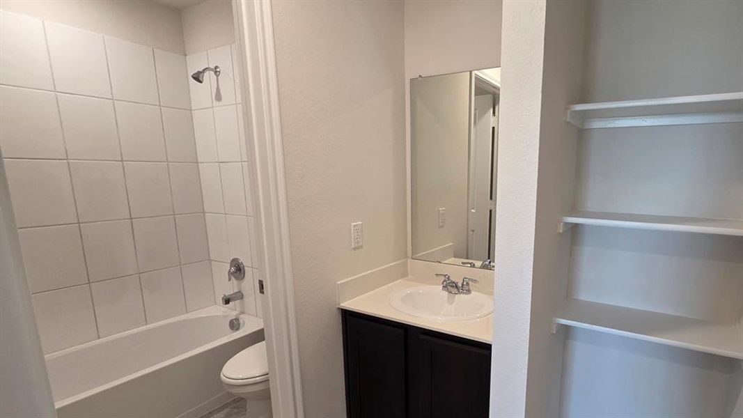 Furnished interior view inside a new home in Waverly Estates, Nevada (Image 6). Furnished interior view inside a new home in Waverly Estates, Nevada (Image 6).