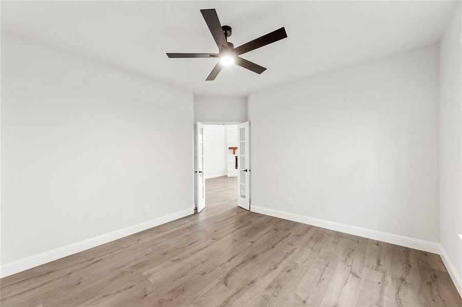 Spacious, unfurnished interior of a new home in Waterscape Classic 50s, Royse City (Image 26). Spacious, unfurnished interior of a new home in Waterscape Classic 50s, Royse City (Image 26).