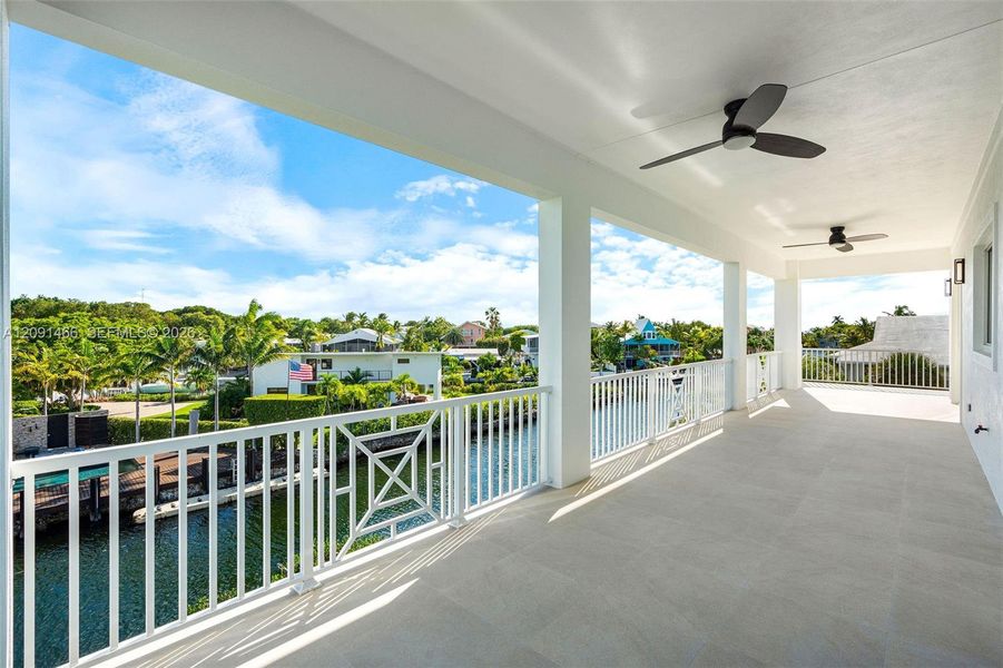 Exterior details and patio area of a home in , Tavernier (Image 41).