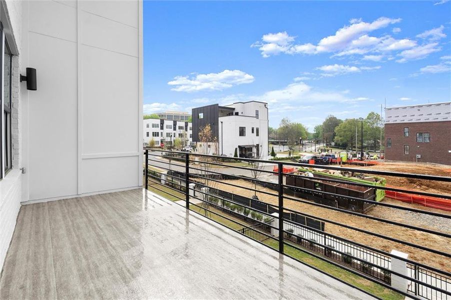 Exterior details and patio area of a home in , Alpharetta (Image 4).