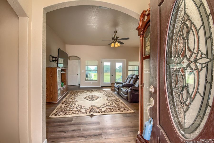 Furnished interior view inside a new home in , La Vernia (Image 23).