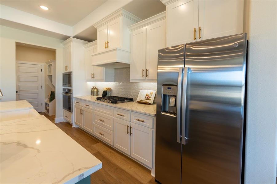 Furnished interior view inside a new home in , Prosper (Image 19).