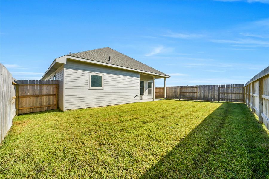 Exterior details and patio area of a home in Mostyn Springs, Magnolia (Image 22). Exterior details and patio area of a home in Mostyn Springs, Magnolia (Image 22).