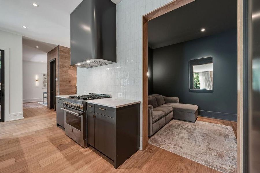 Furnished interior view inside a new home in , Atlanta (Image 42).