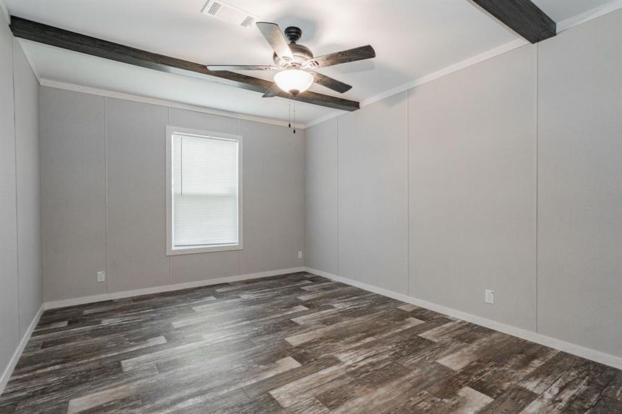 Spacious, unfurnished interior of a new home in , Mabank (Image 15).