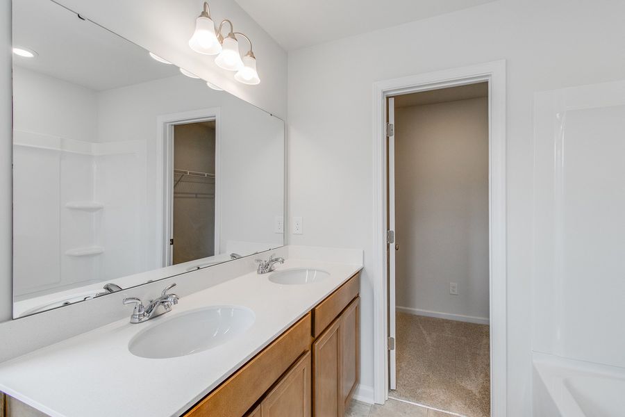Image 28 of a home in Padgett Commons.
